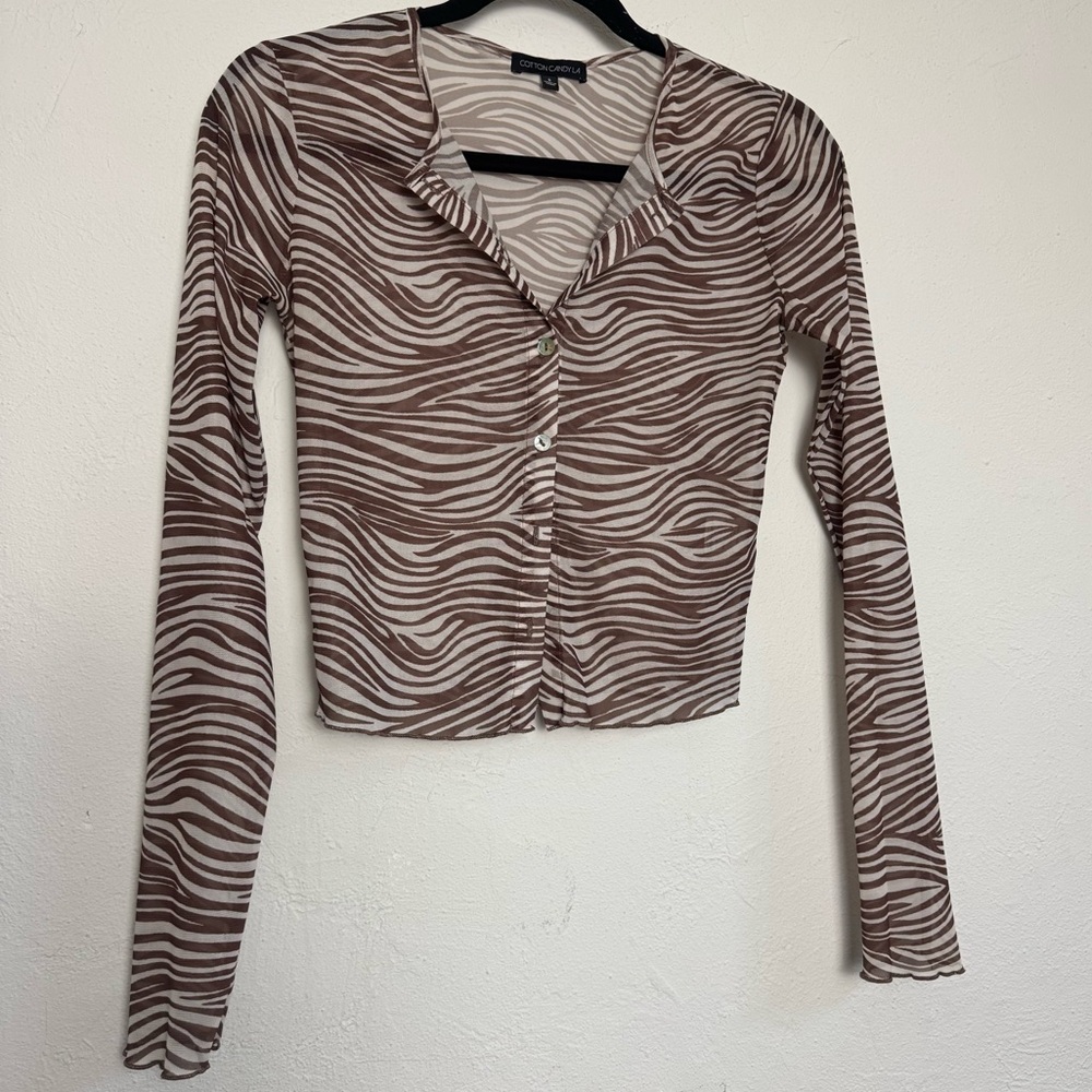 Cotton Candy LA Zebra Sheer Lettuce Ruffle Hem Long Sleeve Cardigan‎